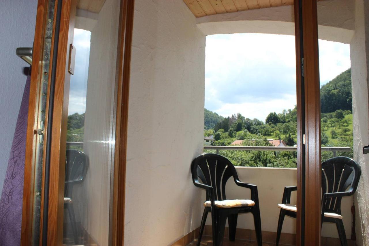 Hotel Garni Silberdistel Lauterstein Екстер'єр фото